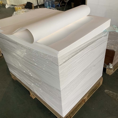 Contenuto di carta dei firres della pianta di materiale da imballaggio 787x1092mm 98% dell'unità di elaborazione del PVC